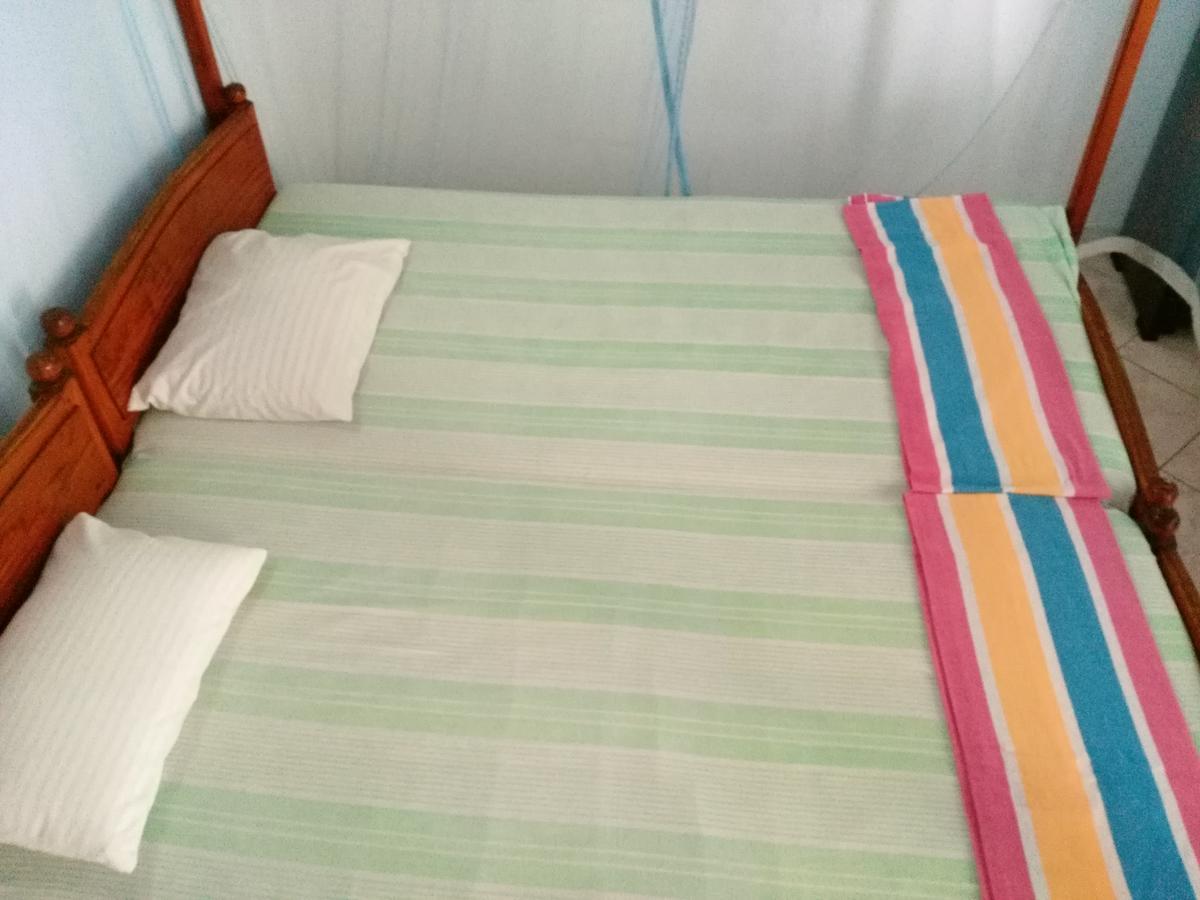 Sunnys Beach Guest House هيكادوفا المظهر الخارجي الصورة