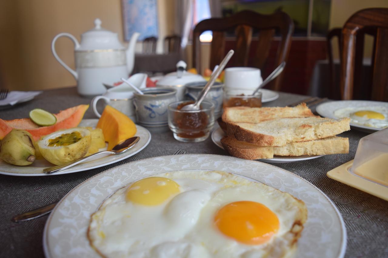 Sunnys Beach Guest House هيكادوفا المظهر الخارجي الصورة